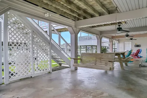 3512 Muscatee Circle Galveston TX 77554