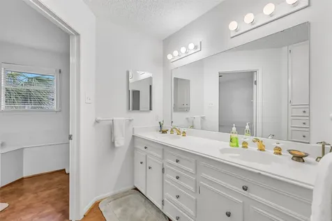 3512 Muscatee Circle Galveston TX 77554