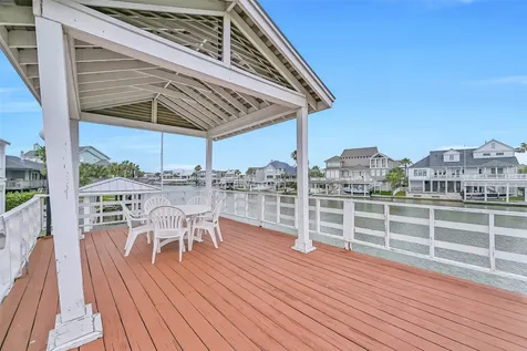 3512 Muscatee Circle Galveston TX 77554