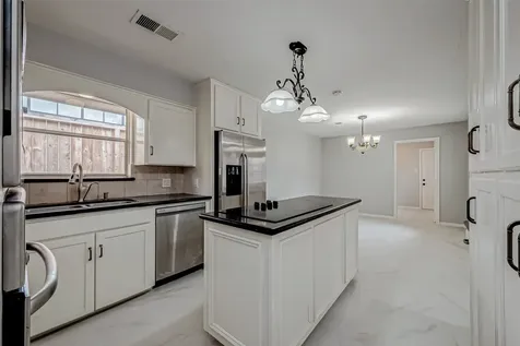 4506 Mimosa Drive Bellaire TX 77401