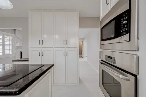 4506 Mimosa Drive Bellaire TX 77401