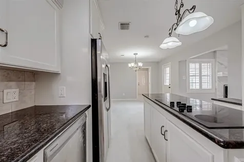 4506 Mimosa Drive Bellaire TX 77401