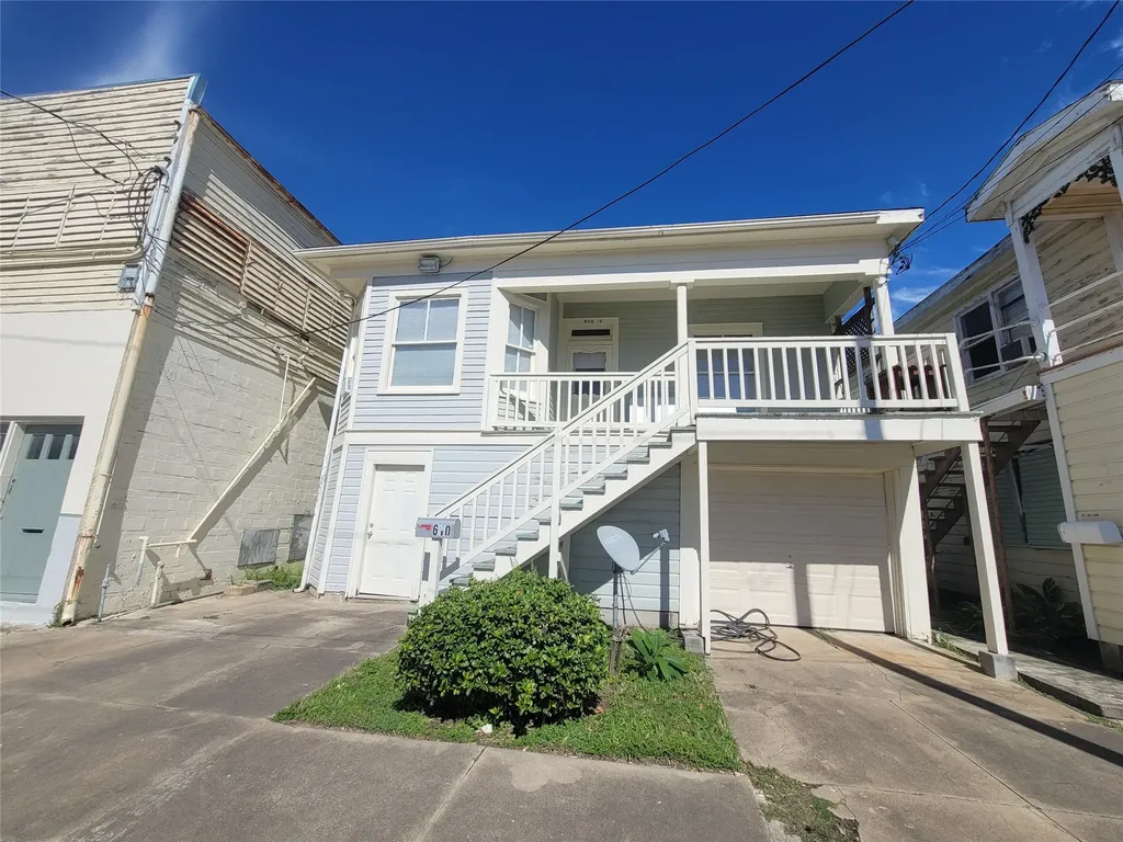 610 16th Street Galveston TX 77550