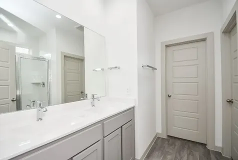 2818 Bethnal Garden Way Houston TX 77047