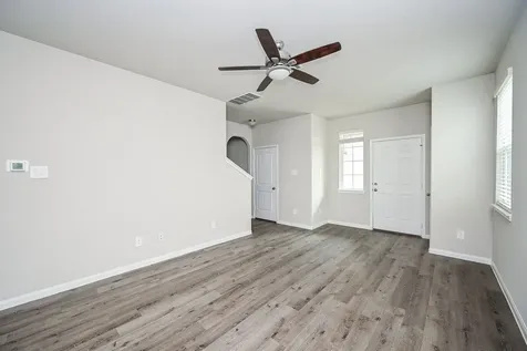 2710 Hoffman Lane Conroe TX 77304