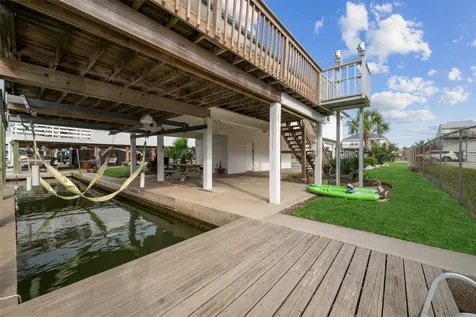 22118 Matagorda Drive Galveston TX 77554