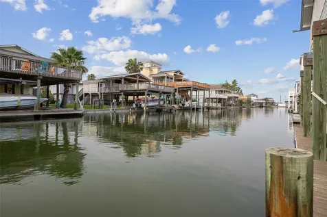 22118 Matagorda Drive Galveston TX 77554