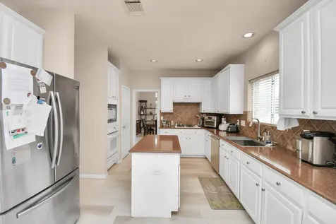 2543 Acadiana Lane Seabrook TX 77586