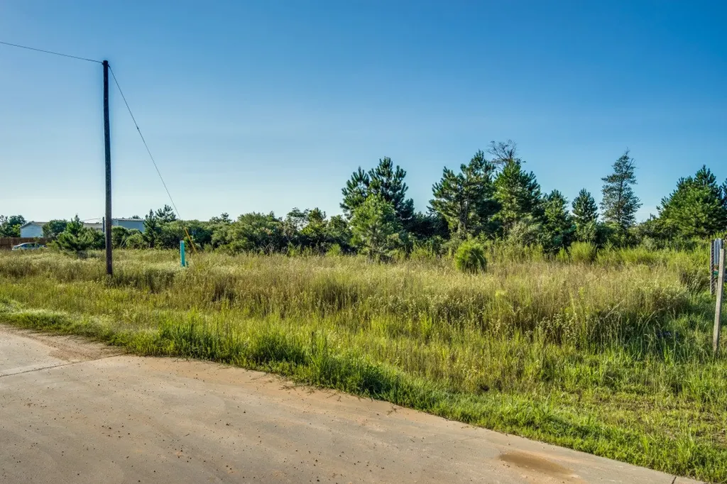 61 Road 5118 Cleveland TX 77327