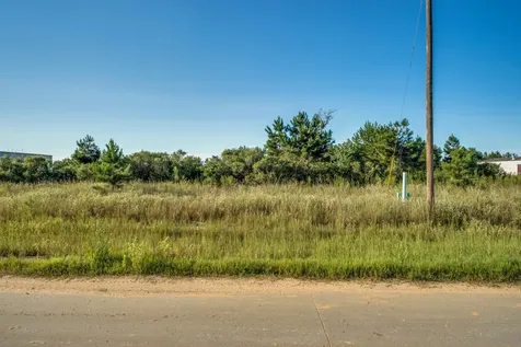 61 Road 5118 Cleveland TX 77327