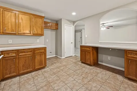 11827 E Galwan Circle Houston TX 77070