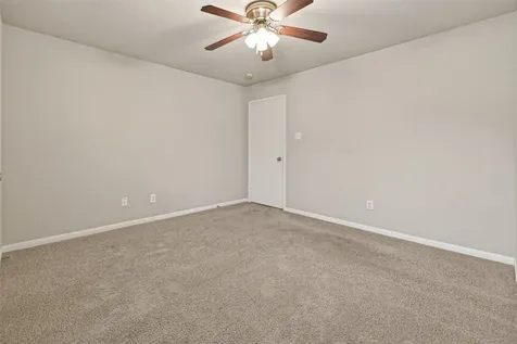 11827 E Galwan Circle Houston TX 77070