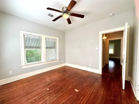 2616 Beauchamp Street Houston TX 77009