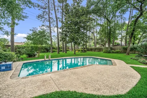 13623 Charwell Crossing Lane Houston TX 77069
