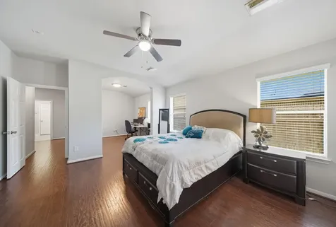 25707 Crisp Spring Lane Spring TX 77373