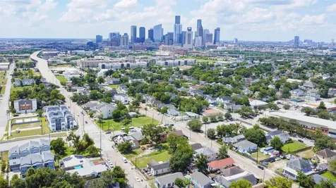 1917 Elysian Street Houston TX 77026
