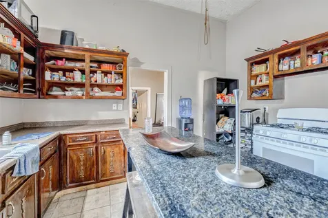 1917 Elysian Street Houston TX 77026