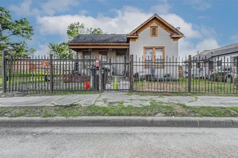 1917 Elysian Street Houston TX 77026