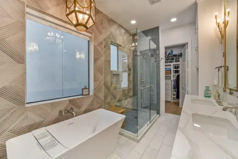 1112 Autrey Street D Houston TX 77006