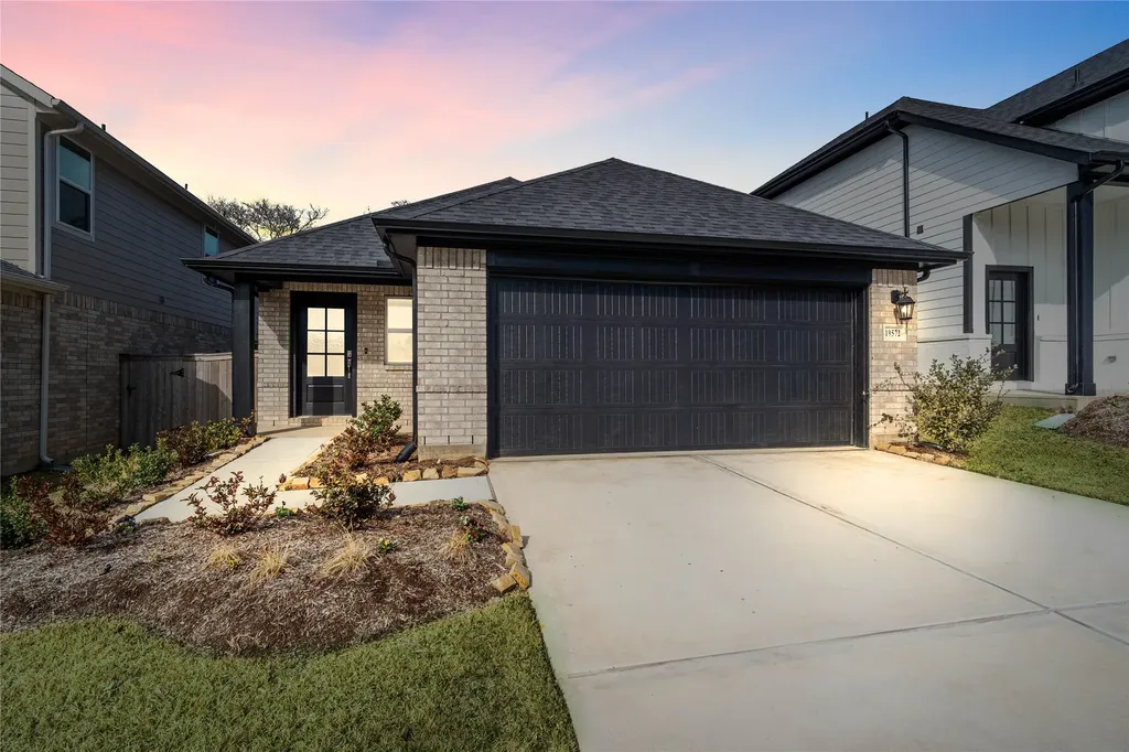 19572 Stripe Hill Bend Montgomery TX 77316