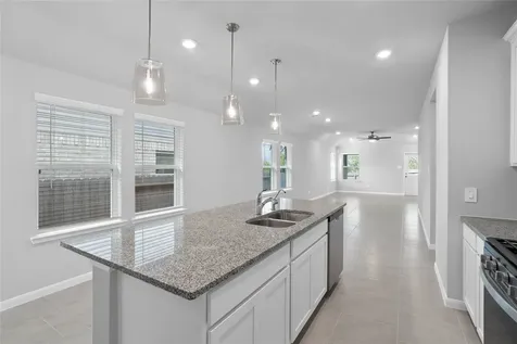 19572 Stripe Hill Bend Montgomery TX 77316