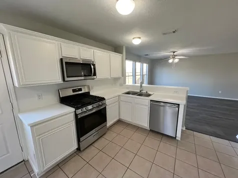 19451 Nasworthy Drive Tomball TX 77375