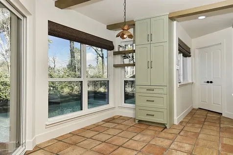 15 Crinkleroot Court The Woodlands TX 77380