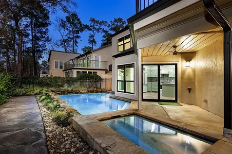 15 Crinkleroot Court The Woodlands TX 77380