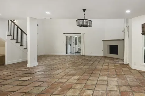 15 Crinkleroot Court The Woodlands TX 77380