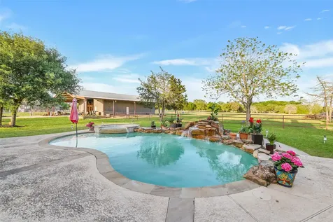 4511 Pool Hill Road Brookshire TX 77423