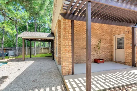 22 Queenscliff Circle The Woodlands TX 77382
