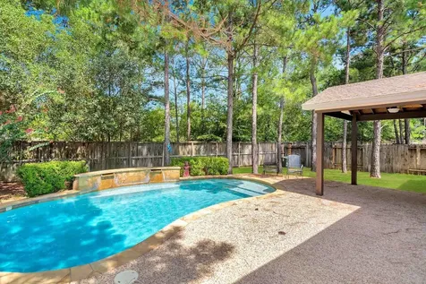 22 Queenscliff Circle The Woodlands TX 77382