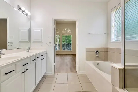 22 Queenscliff Circle The Woodlands TX 77382