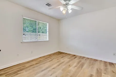 22 Queenscliff Circle The Woodlands TX 77382