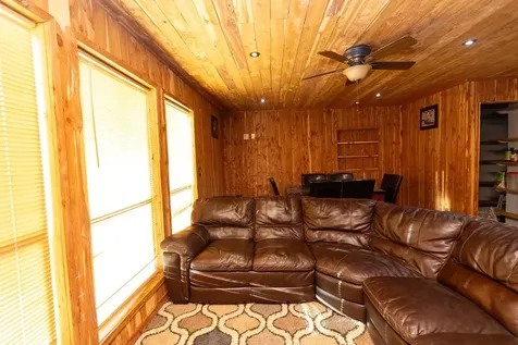 704 County Road 3554 Cleveland TX 77327