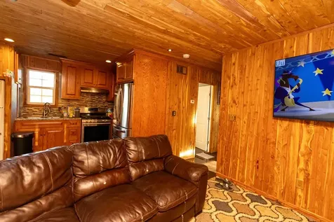 704 County Road 3554 Cleveland TX 77327