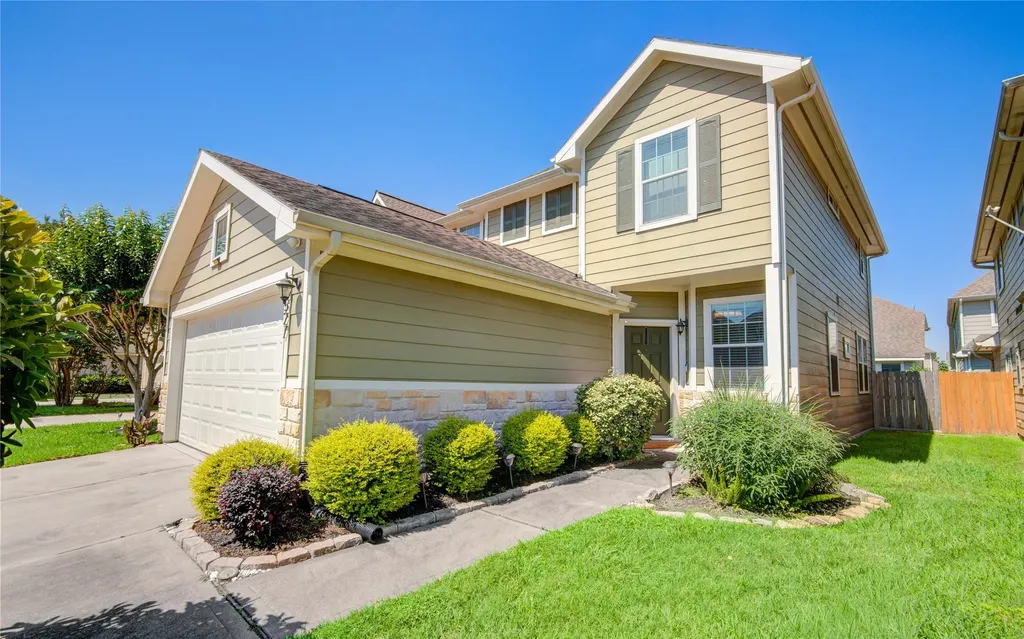 6527 Wilshire Fern Houston TX 77040