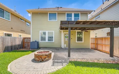 6527 Wilshire Fern Houston TX 77040