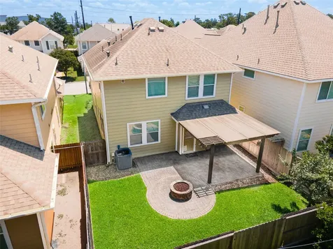 6527 Wilshire Fern Houston TX 77040