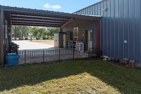 1416 Avenue L Santa Fe TX 77510