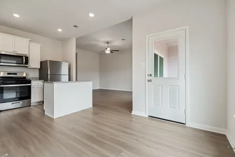356 Fastboy Lane Waller TX 77484