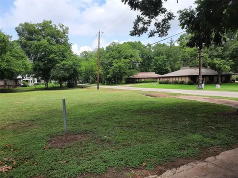 000 N Grace Street Crockett TX 75835