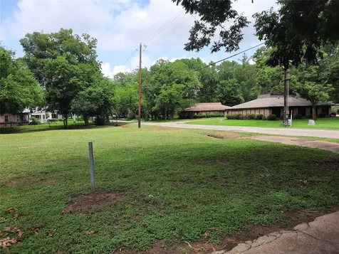 000 N Grace Street Crockett TX 75835