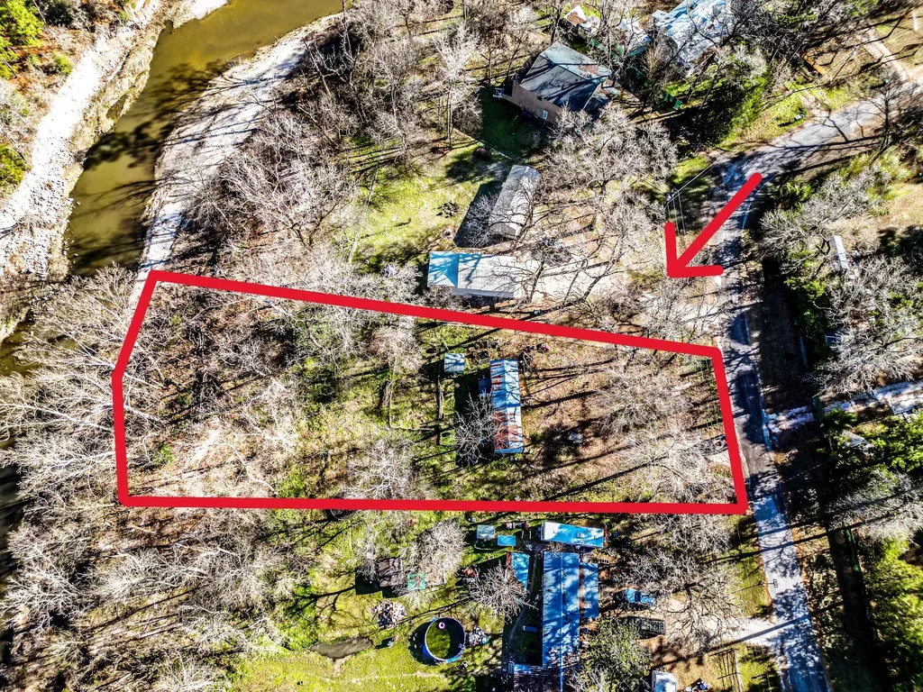 14 Creek Road Huntsville TX 77320