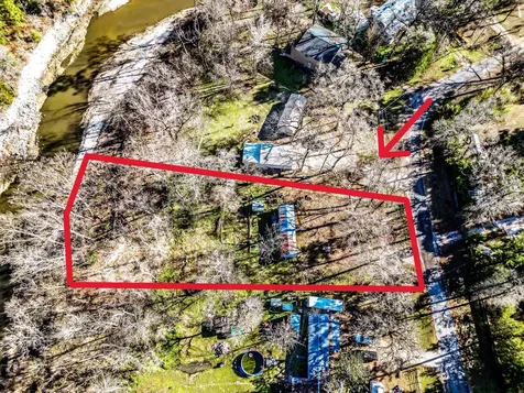 14 Creek Road Huntsville TX 77320
