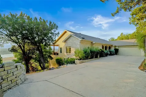 6103 Lakeshore Drive Leander TX 78645