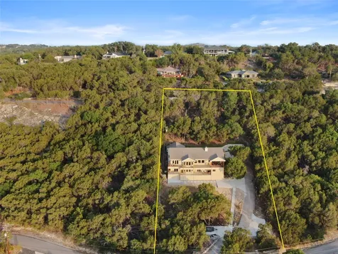 6103 Lakeshore Drive Leander TX 78645