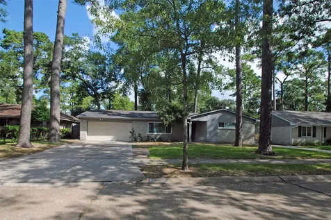 10034 Cedardale Drive Houston TX 77055