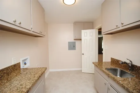 10034 Cedardale Drive Houston TX 77055