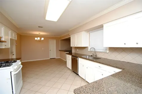 10034 Cedardale Drive Houston TX 77055
